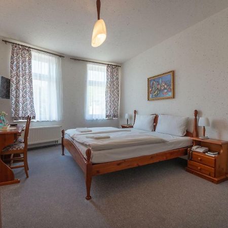Haus Schlematal Hotel Und Restaurant Bad Schlema Kültér fotó