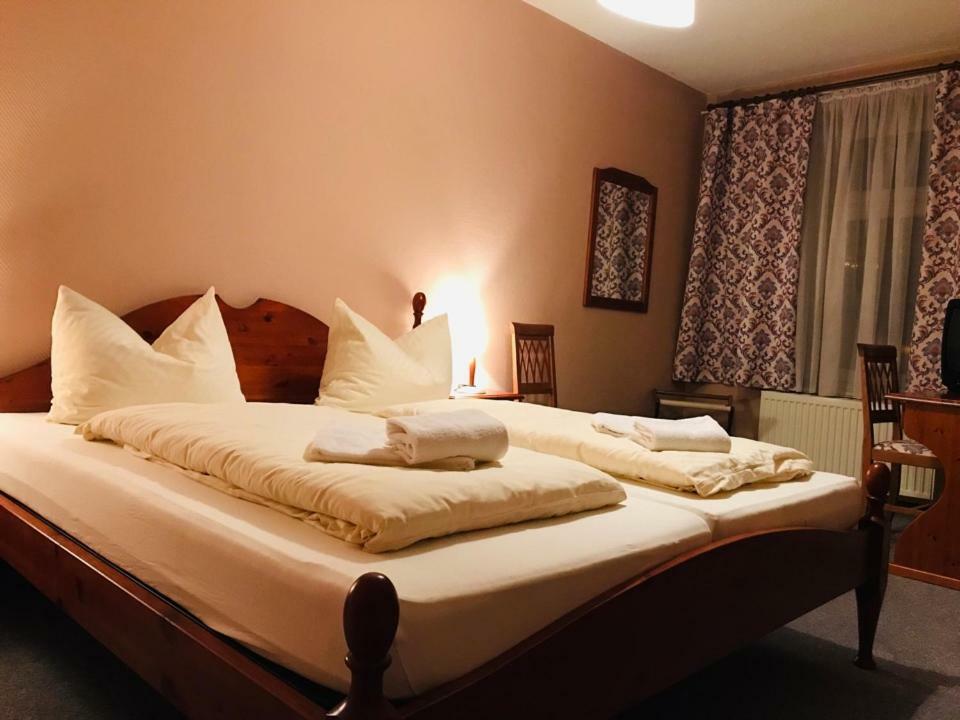 Haus Schlematal Hotel Und Restaurant Bad Schlema Kültér fotó
